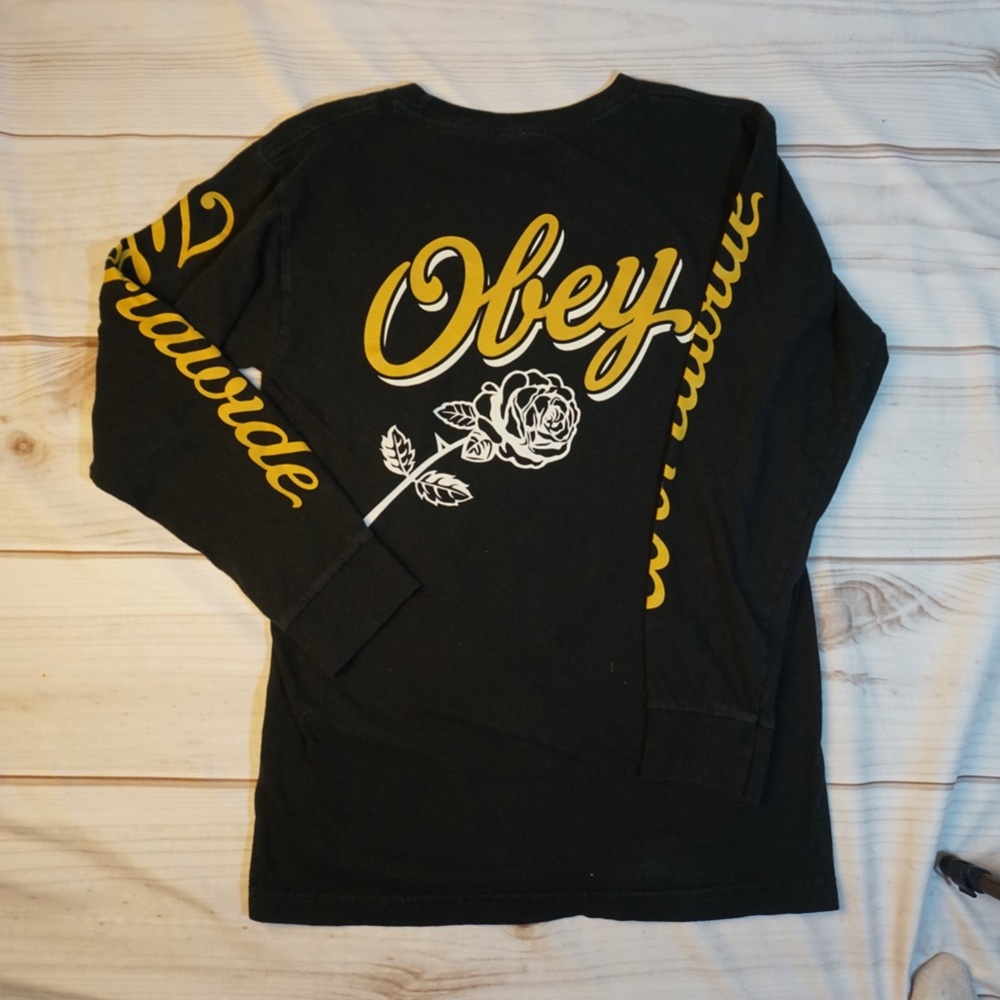 Obey black and gold yellow long sleeve T-shirt SMALL